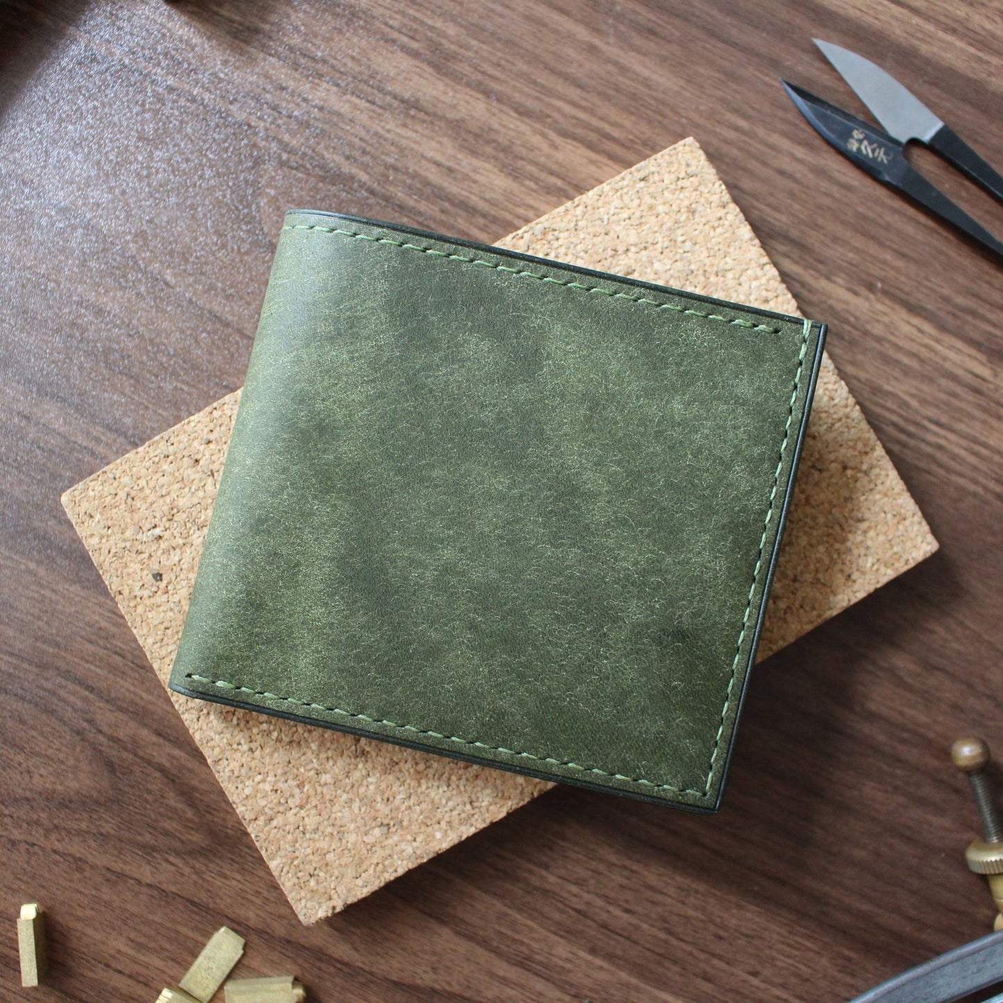 客製化皮革三摺相位銀包 Custom Leather 8-Card Wallet - Hato Leather