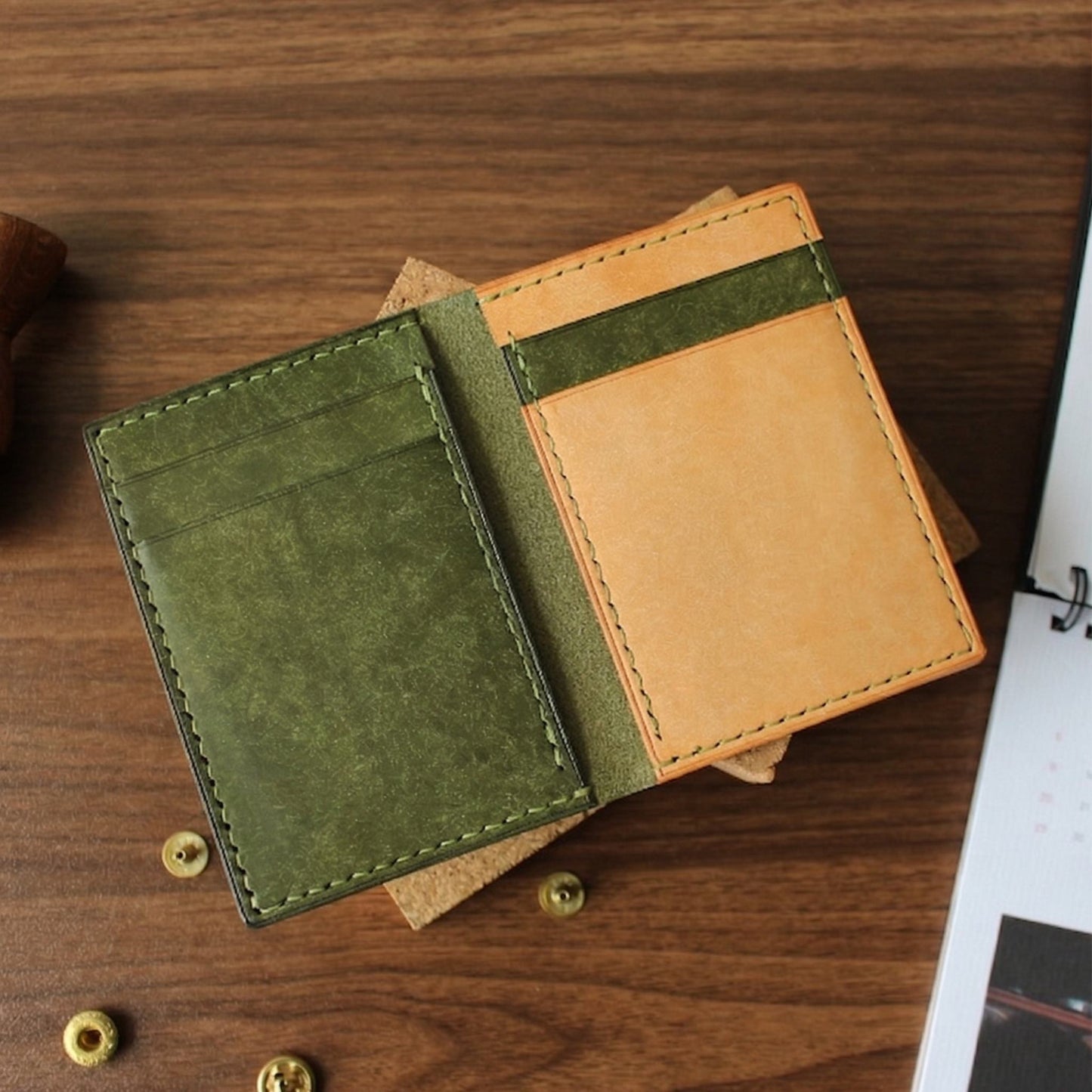 獅子山手工皮革卡包- Hato Leather