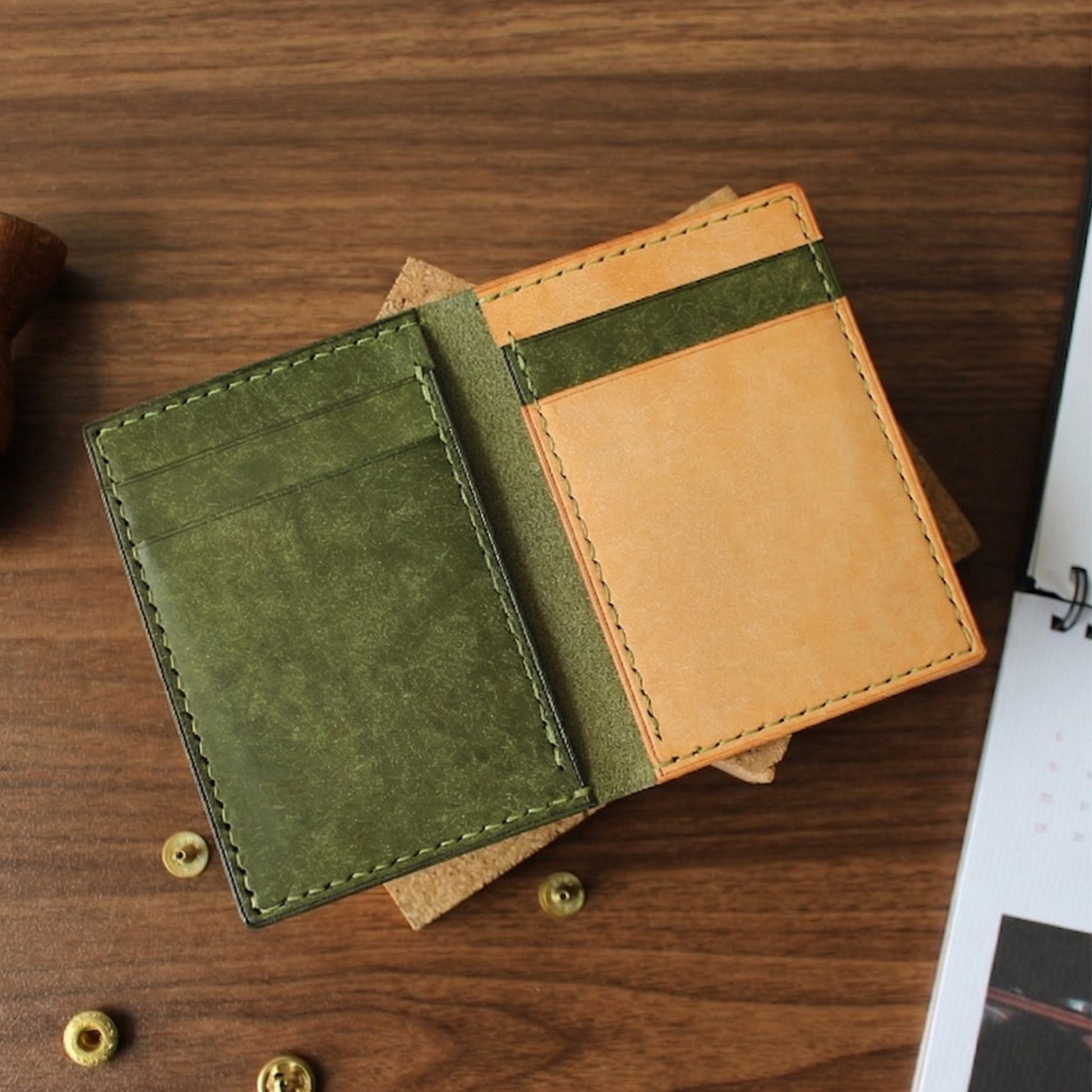 獅子山手工皮革卡包- Hato Leather
